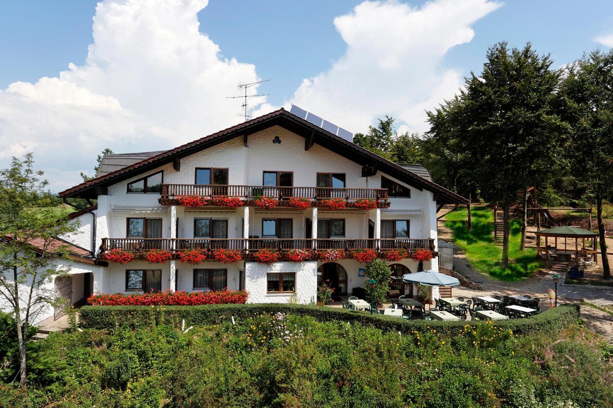 Hotel Pension Bergstub`n Saldenburg Exterior foto